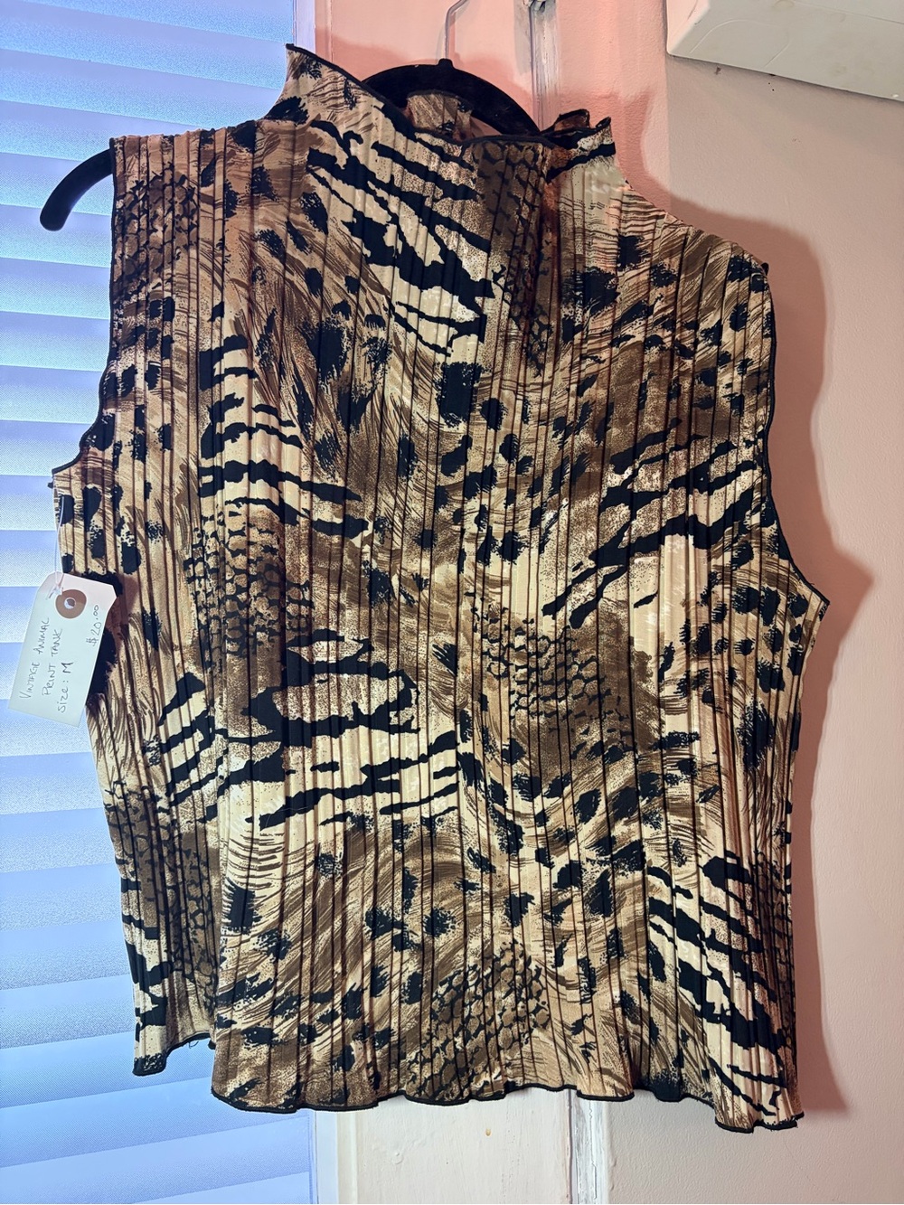 Pleated Animal-Print Sleeveless Tank Top in Brown and Black